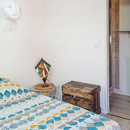 Appartement Lovely In St Paulet De Caisson